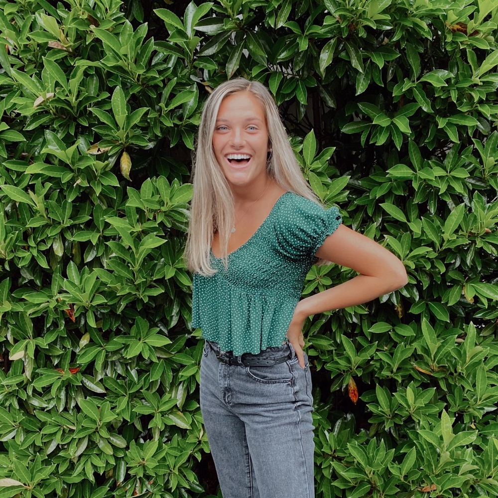 Meet your Posher, Imagene